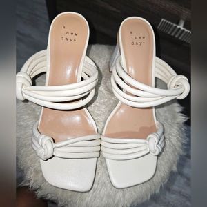 Ania Mule " A new day" heels, size 6 1/2, white.
